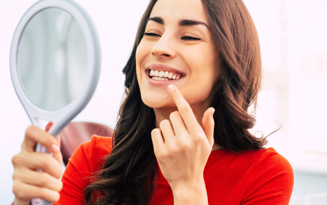 Meet 5 treatments for yellow teeth!