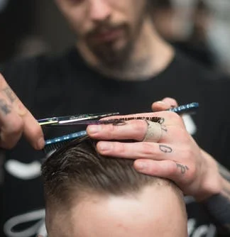 Know How Barber Shops In Edmonton Are Going Safe With Covid-19 Aftermath