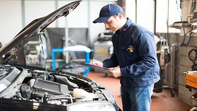 Top Features of Car Servicing Reading