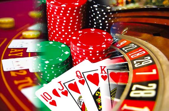 9 Reasons to Convince You to Try Your Luck in Online Casinos - Ridzeal