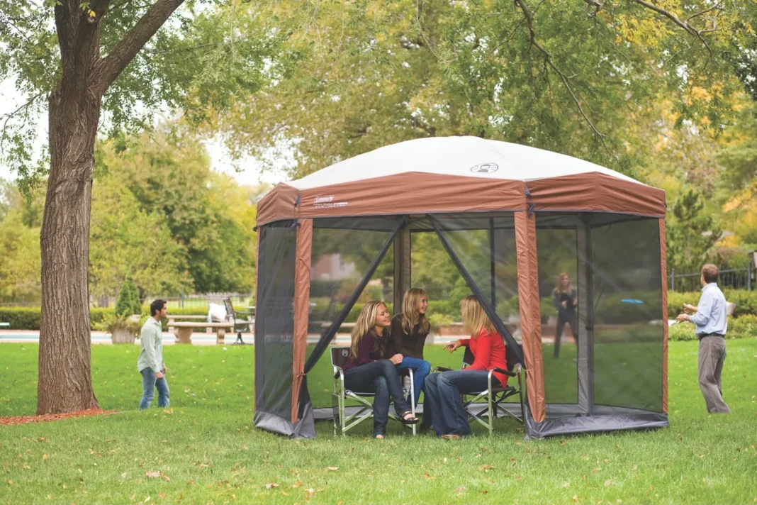 Top Five Gazebo Accessories for Business Owners