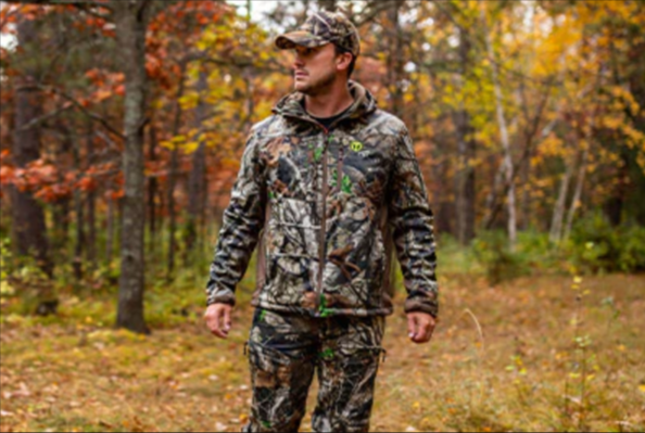 Embrace the Wilderness with TideWe's Heated Hunting Clothes